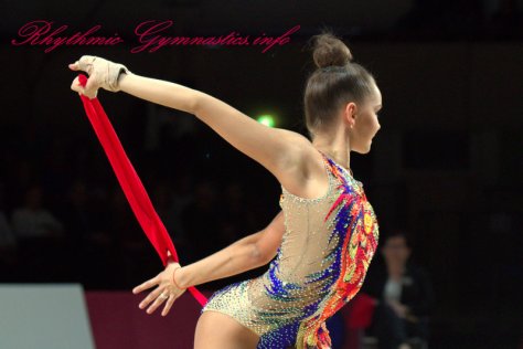 ARINA AVERINA THIAIS.jpg