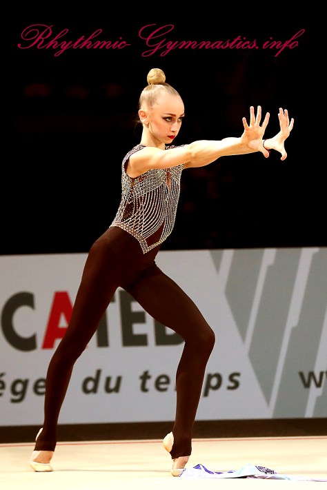 VIKTORIIA ONOPRIIENKO6