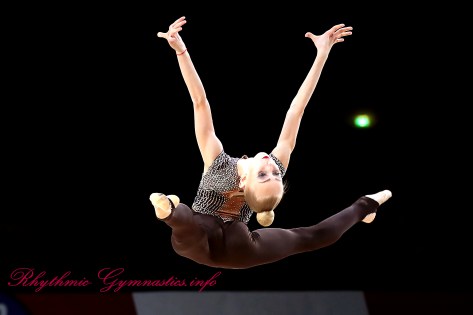 VIKTORIIA ONOPRIIENKO9